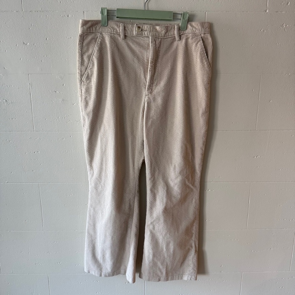 Leviβs | Math Club Flare Beige Corduroy Pants | Retro Wide Leg | Size 32